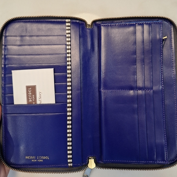 EUC Henri Bendel Dark Gray Continental Nylon Leather Trimmed Large Wallet - Picture 3 of 4